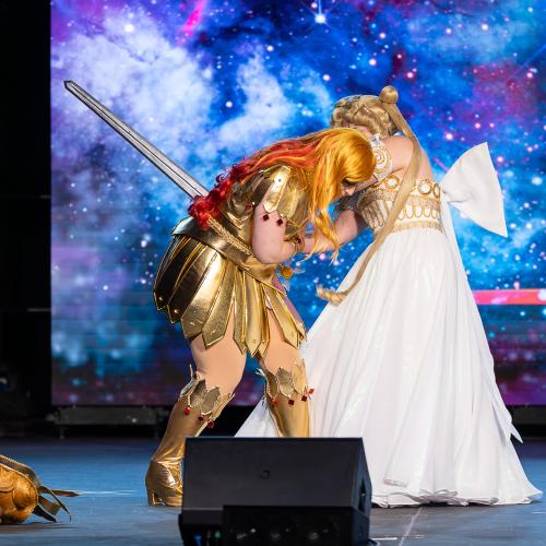 Sailor Galaxia and Princess Serenity from Sailor Moon
Cosplayers: Fancy Jen Cosplay and Grapefruit Cosplay
https://www.instagram.com/fancyjencosplay/
https://www.instagram.com/grapefruit_cosplay/