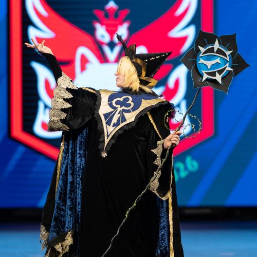 Truthless Recluse (Pure Vanilla Cookie) from Cookie Run: Kingdom
Cosplayer: Cameron
https://www.instagram.com/racc_oonss/