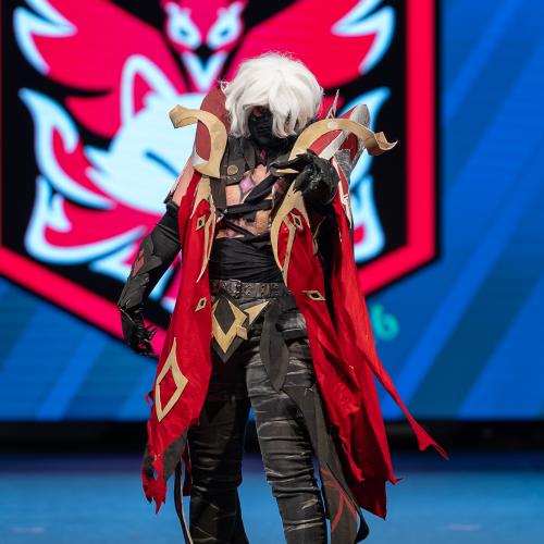 Rerir from Genshin Impact
Cosplayer: Loverboyzane
https://www.instagram.com/_loverboyzane/
https://www.tiktok.com/@_loverboyzane_