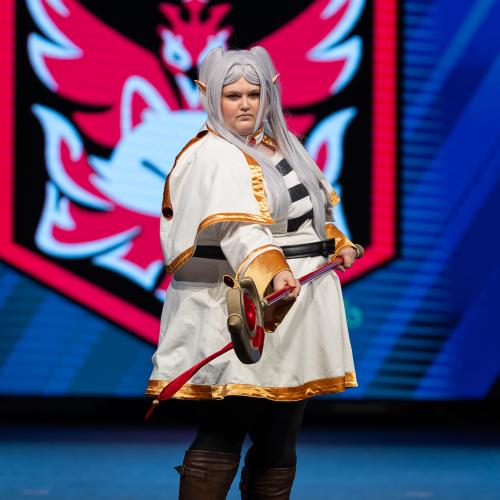 Frieren from Frieren: Beyond Journey's End
Cosplayer: AuroralRose Cosplay
https://www.instagram.com/auroralrosecosplay/