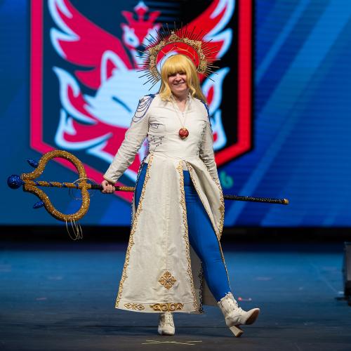 Priestess from Goblin Slayer
Cosplayer: MidnightBirdie
https://www.instagram.com/n3rdiebird/