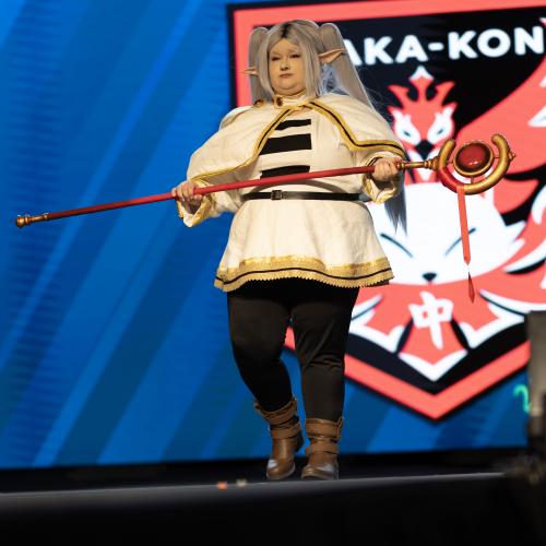 Frieren from Frieren: Beyond Journey's End
Cosplayer: Hamster Daydream
https://www.instagram.com/hamster.daydream/