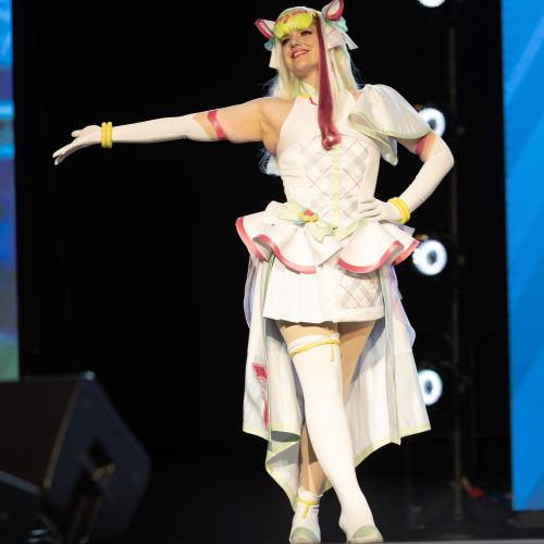 Cure Zukyoon from Kimi to Idol Precure
Cosplayer: Jillveon
https://www.instagram.com/jillveon/