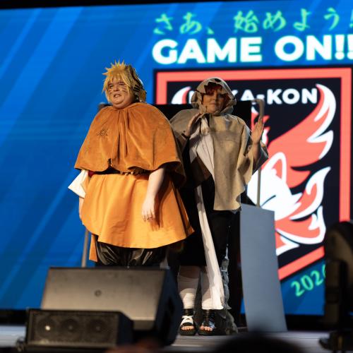 Naruto, Kakashi, and Gaara from Naruto
Cosplayers: Pincushion, Scissors, &amp; TheMachine Cosplay
https://www.instagram.com/pincushion_scissors_themachine/