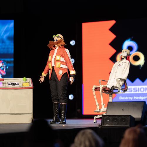 Dr. Eggman (onstage), Maria Robotnik (video), Gerald Robotnik (portrayed with Skeleton) from Sonic
Cosplayer: MaveyWavie
https://linktr.ee/MaveyWavie