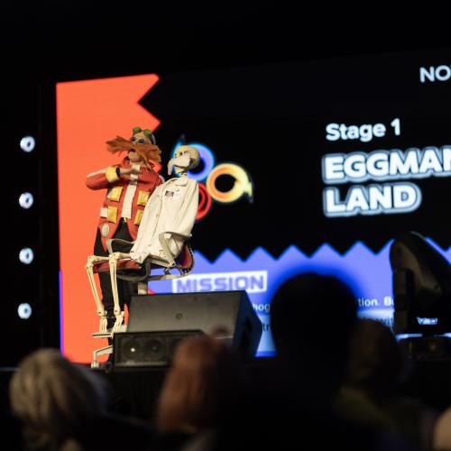 Dr. Eggman (onstage), Maria Robotnik (video), Gerald Robotnik (portrayed with Skeleton) from Sonic
Cosplayer: MaveyWavie
https://linktr.ee/MaveyWavie