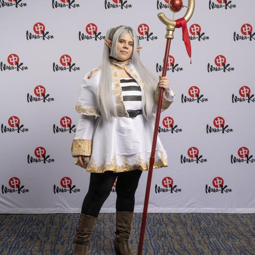 Frieren from Frieren: Beyond Journeys End
Cosplayer: Blue Moon.Cosplay
https://www.instagram.com/bluemoon_cos4/