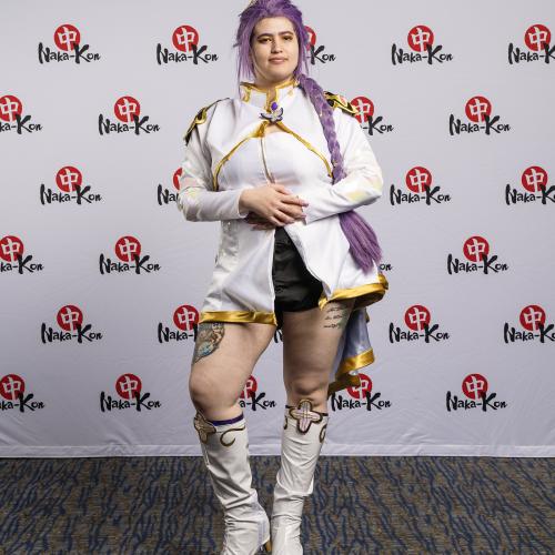 Rumi from KPop Demon Hunters
Cosplayer: Lunar Kitten Cosplay
https://www.instagram.com/lunarkittencos/