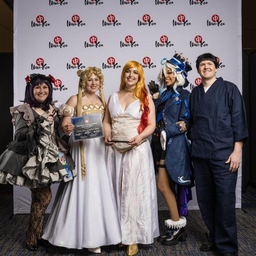 Naka-Kon X Holiday Matsuri WCC Delegate Award: Fancy Jen Cosplay and @Grapefruit CosplayJudges: Kirilee, Gingy Stitch and Hylian Cream
https://www.instagram.com/kirileecosplay
https://www.instagram.com/gingystitchcosplay
https://www.instagram.com/hyliancream
